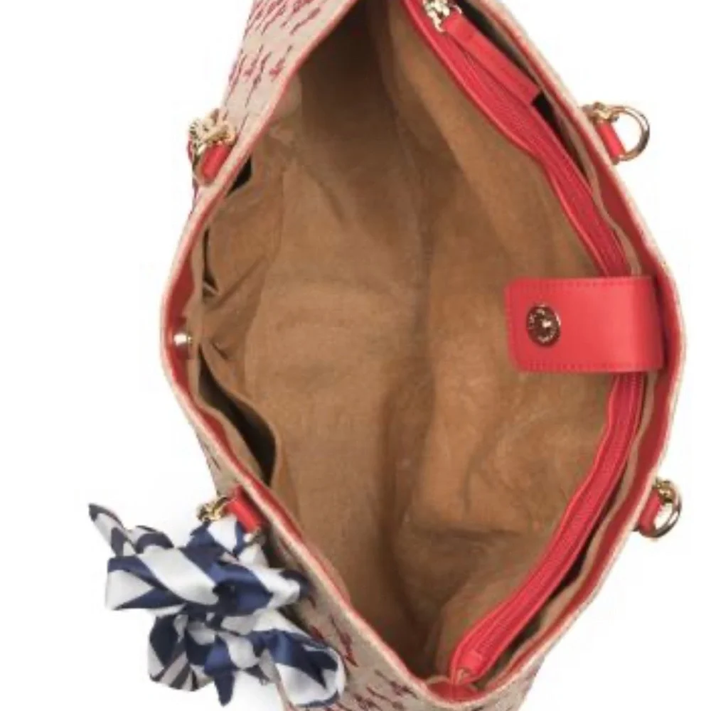 Betsey Johnson faux straw lobster purse - Picture 3 of 3